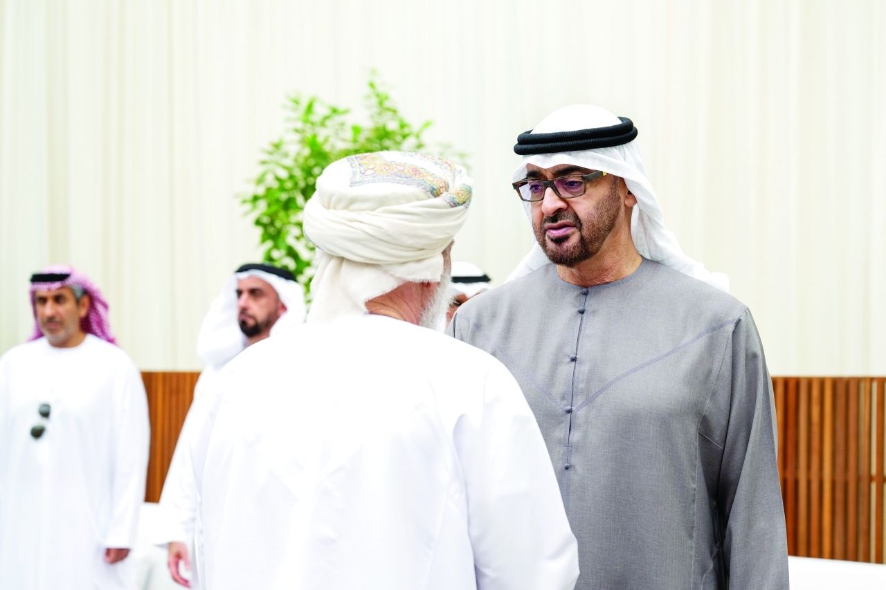 رئيس الدولة يواصل تقبل التعازي في وفاة سعيد بن زايد