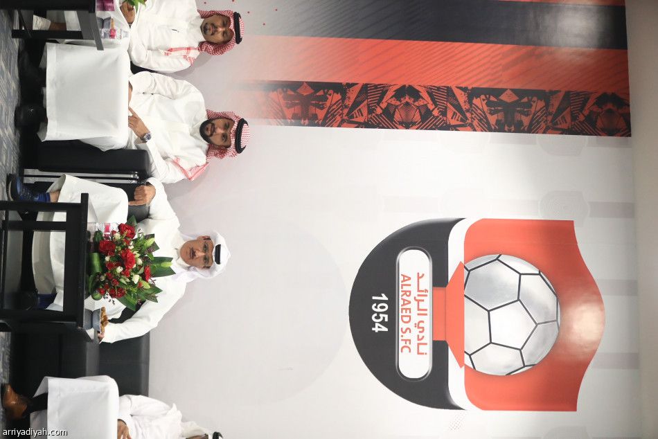 المطوع يفوز برئاسة الرائد