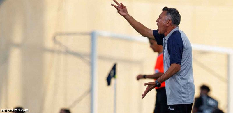 مدرب الزمالك: أخطاء الحكم سبب خسارة الشباب