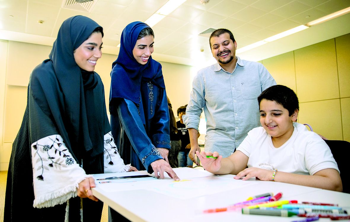 خريجو مؤسسة قطر يسهمون في تمكين ذوي القدرات عبر الفن