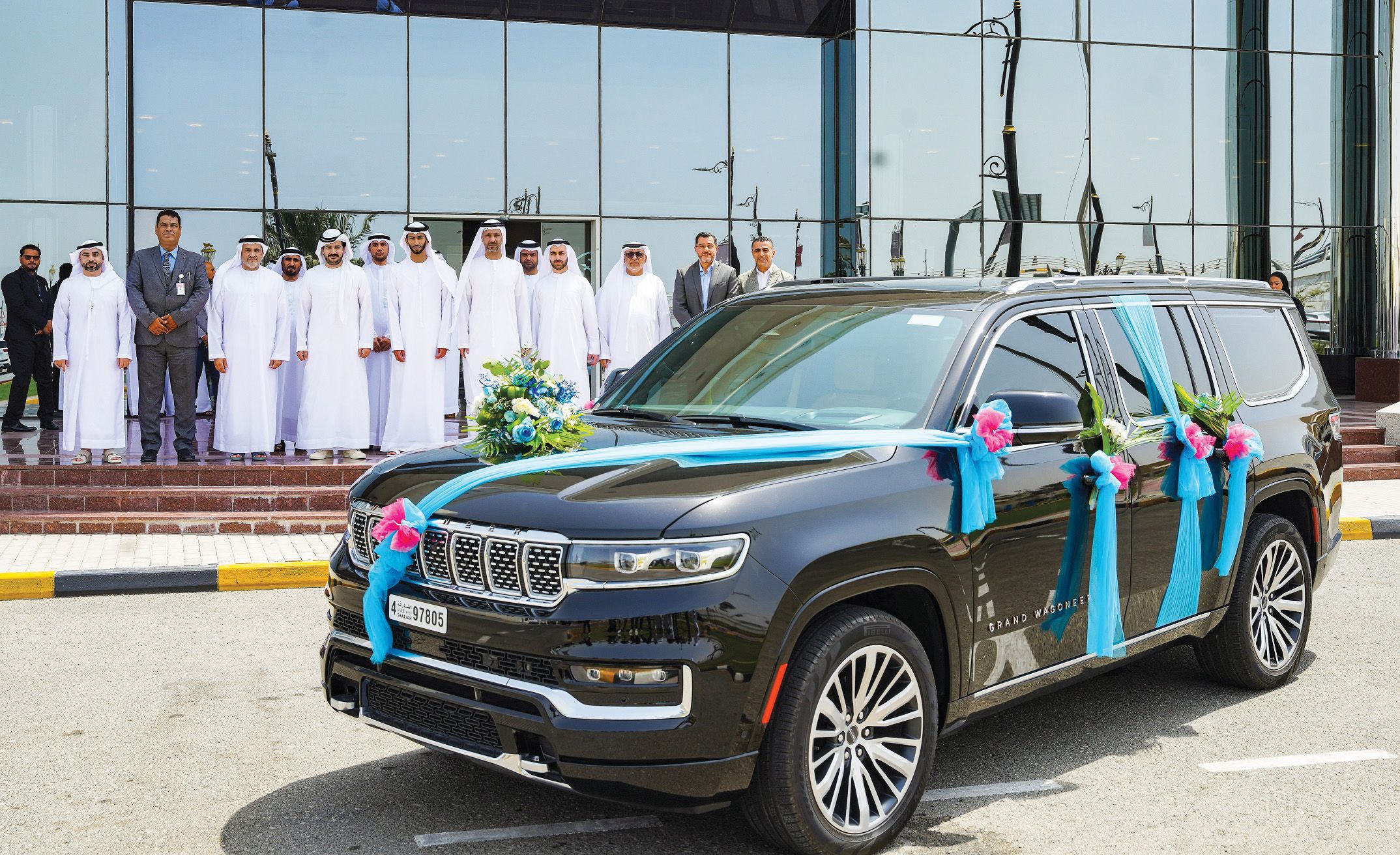 انضمام مركبة فارهة إلى أسطول مطار الشارقة