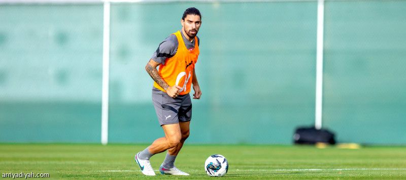 المفاجأة تخفي تشكيلة الهلال