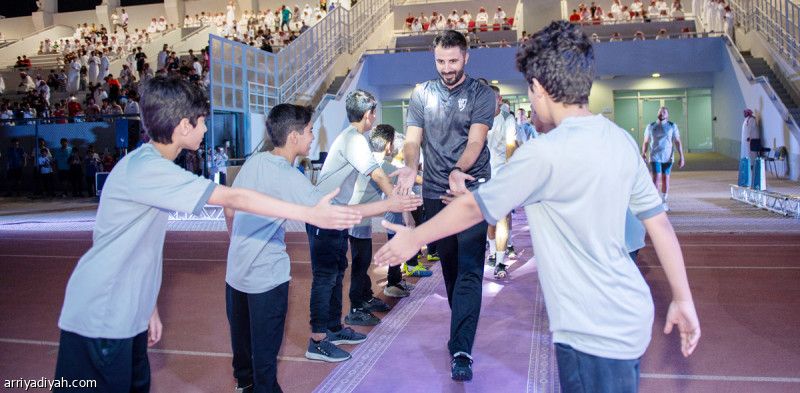 الطائي.. حفل وحصة تدريبية