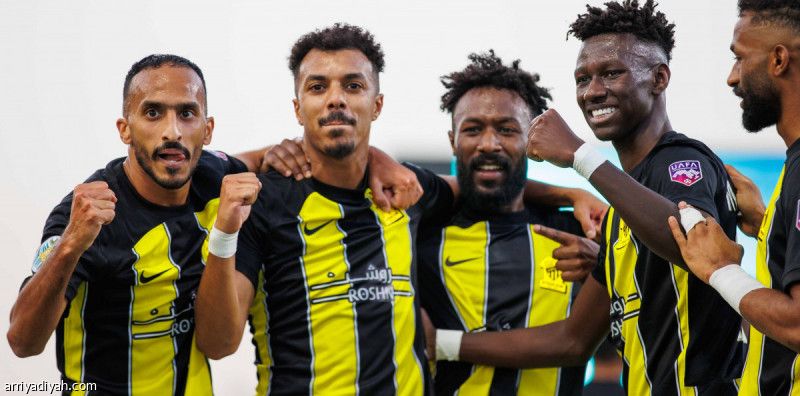 الاتحاد يتصدر.. ويضرب موعدا مع الهلال