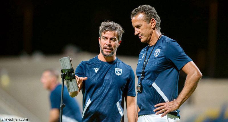 التعاون يفتتح المرحلة الأخيرة