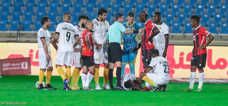 الاتحاد يطلب «الحكام الأجانب» أمام الرائد