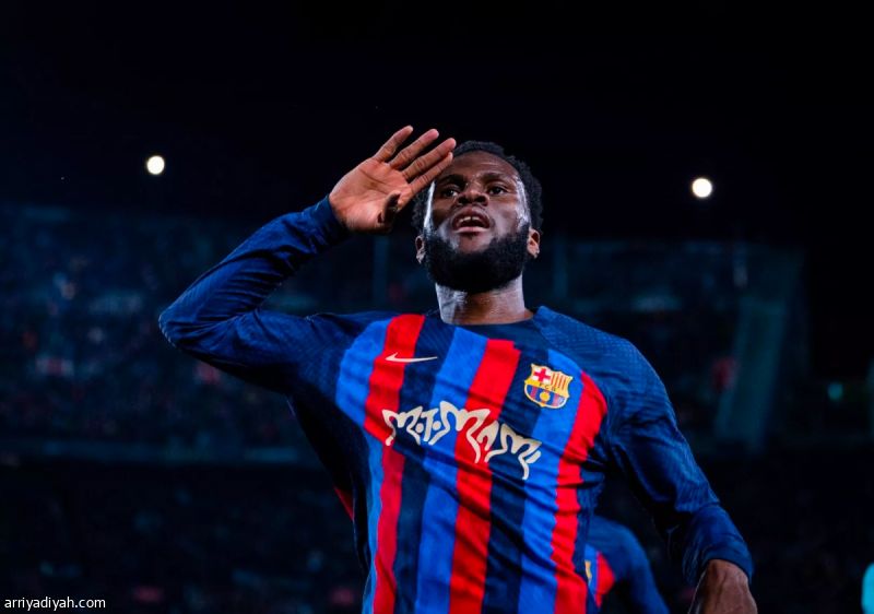 الأهلي يتفق مع برشلونة.. 75 مليونا تنقل كيسيه