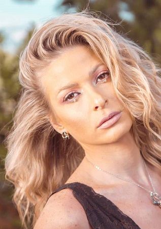 باميلا الكيك: يمكنني أن أحب إمرأة واتزوجها!