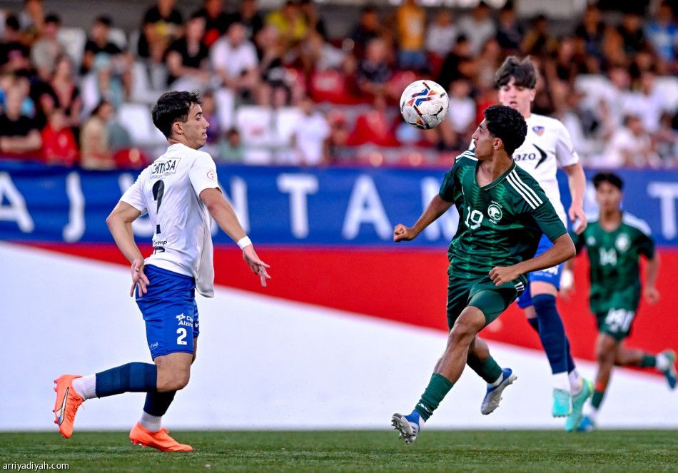 «أخضر18» يعبر إلى نهائي كوتيف الدولية