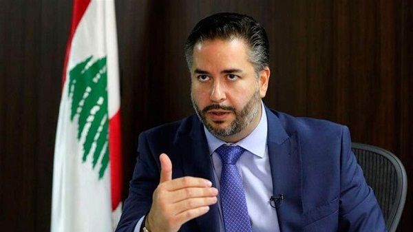 وزير الاقتصاد اللبناني يوضح ما قصده بـ”شخطة القلم” التي أغضبت الكويت