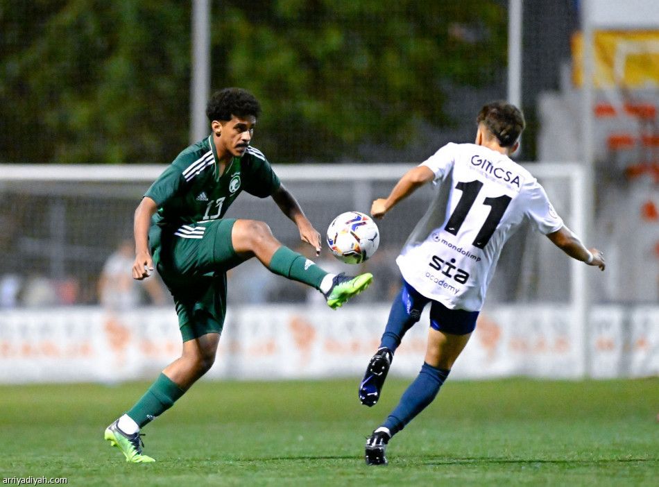 «أخضر18» يعبر إلى نهائي كوتيف الدولية