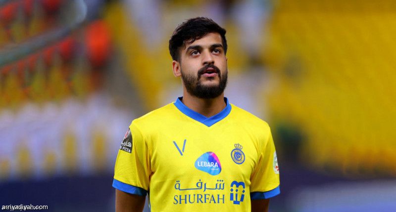 الشمري ينتقل إلى الحزم معارا