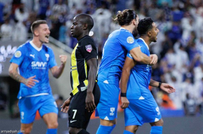 كلاسيكو الطائف.. أزرق