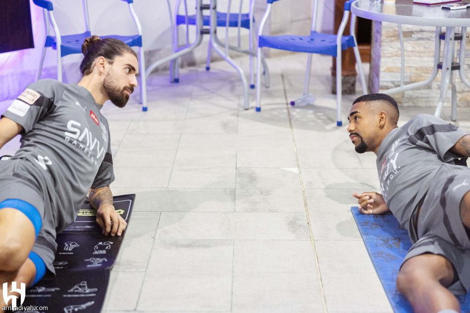 بالحديد والمسبح.. خيسوس يريح الهلاليين