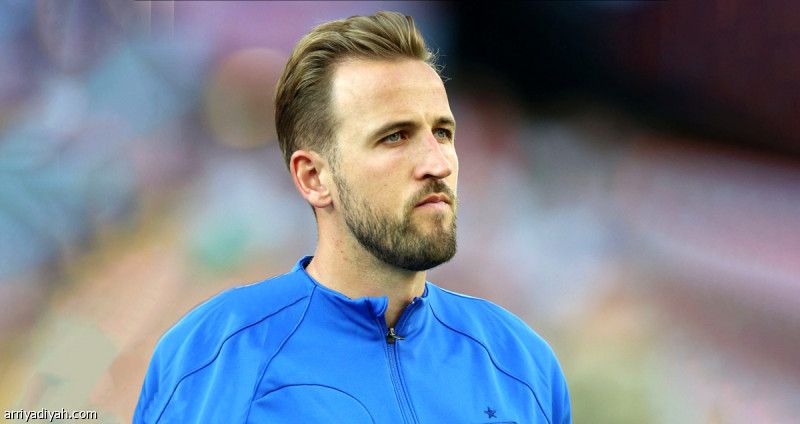 هاري يطلب حسم مستقبله