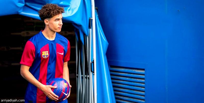 برشلونة يضم موهبة المليار