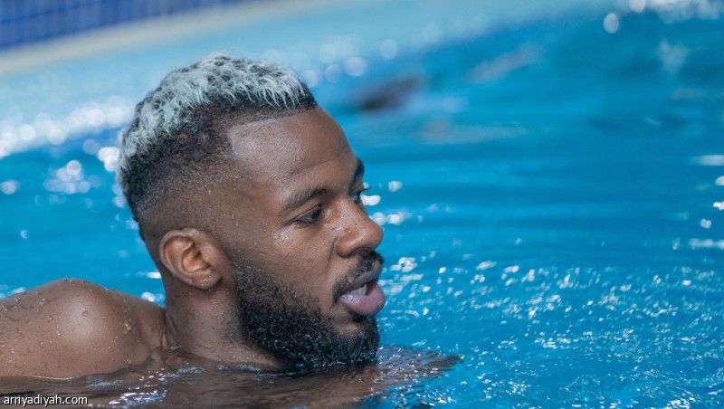 تمبكتي: اتركوني.. الرئيس: أوعدك