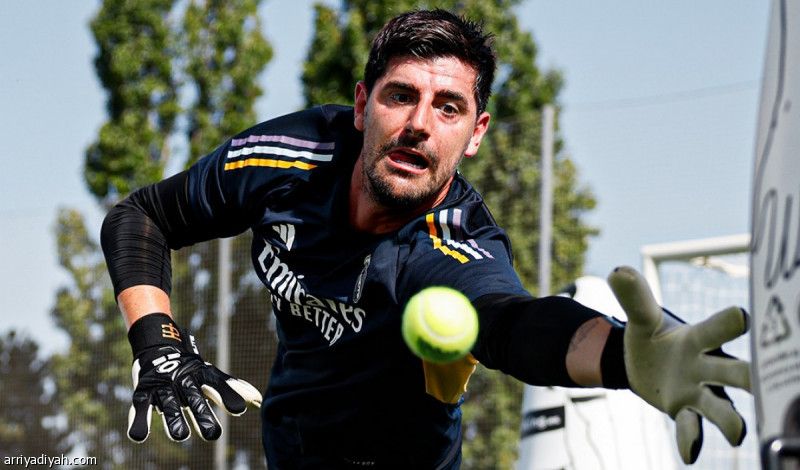 ريال مدريد يتلقى ضربة موجعة بإصابة كورتوا