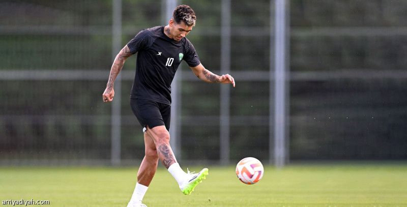 فيرمينو.. الانطلاقة الأولى