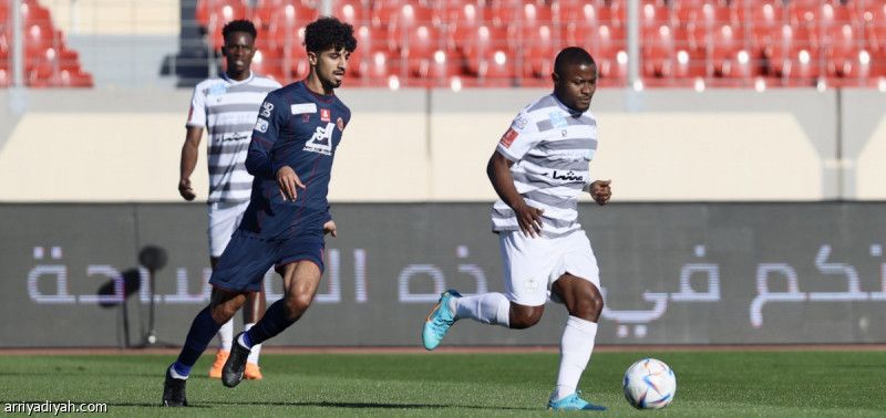 قبل المواجهة الخامسة.. ضمك لا يخسر أمام الطائي