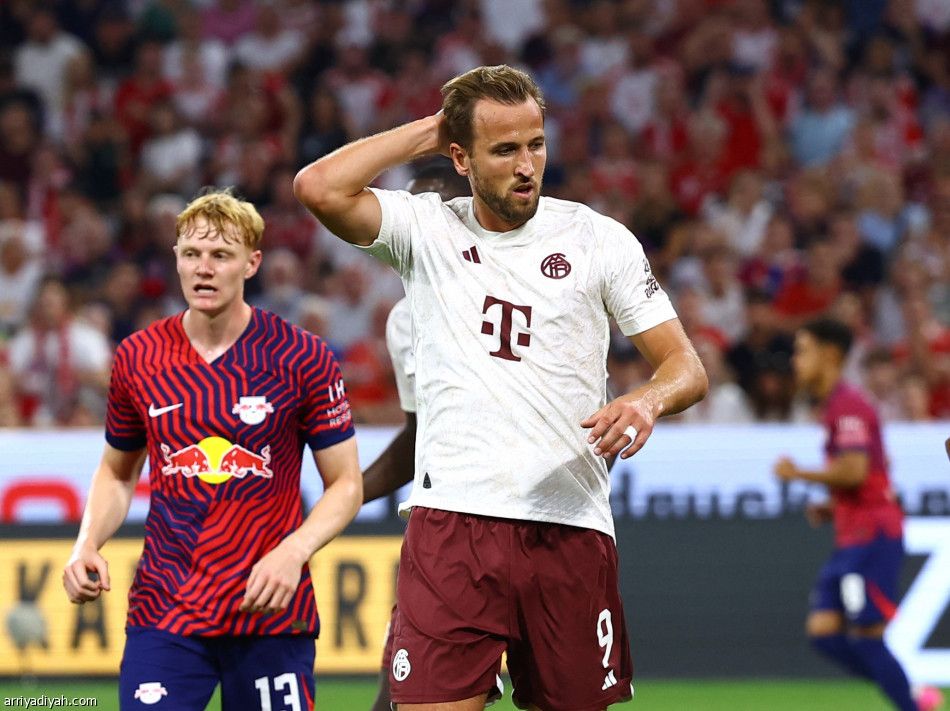 «هاتريك» أولمو يسقط بايرن.. ويتوج لايبزج بكأس السوبر