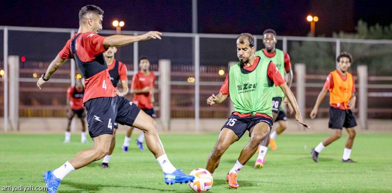 الرياض يتجهز بمناورة