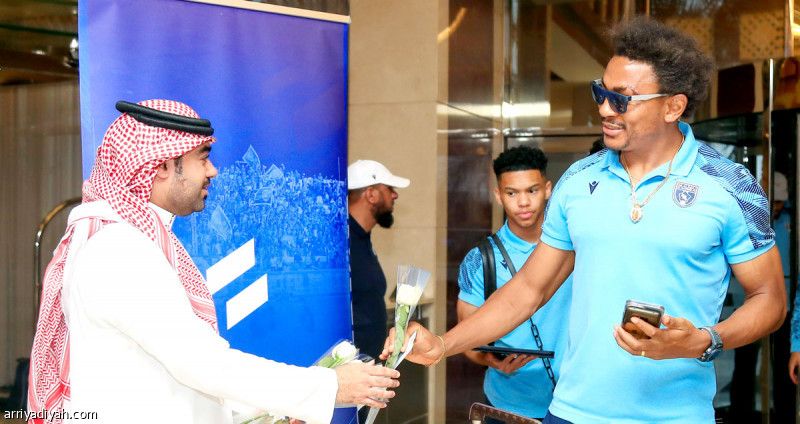 كاسترو يقود التعاون