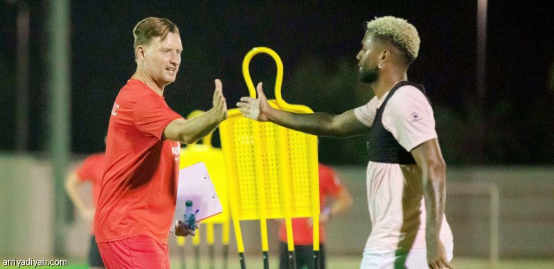 البوحسن يواصل التأهيل