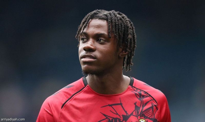 ليفربول يغري لافيا