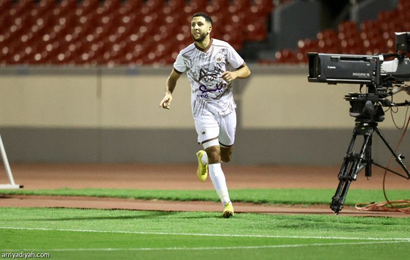 4 مواجهات.. الجبلين لا يعرف الخسارة