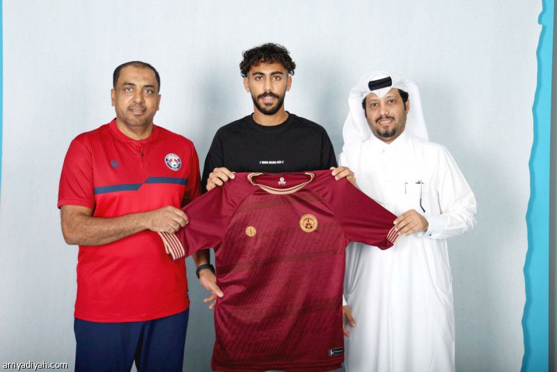 الباشا ينضم إلى المحترفين