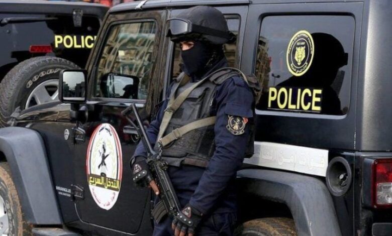 مصر.. القبض على فنان شهير بحوزته مواد مخدرة