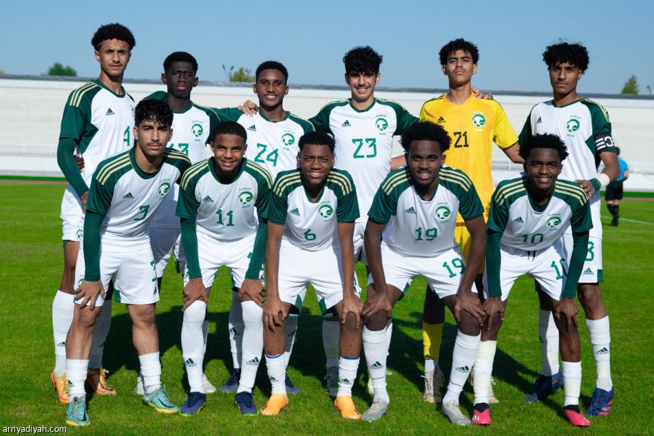 «أخضر 16» يكسب الإمارات في طشقند