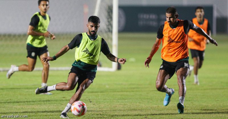 قبل الحزم.. الاتفاق يتدرب في البحرين