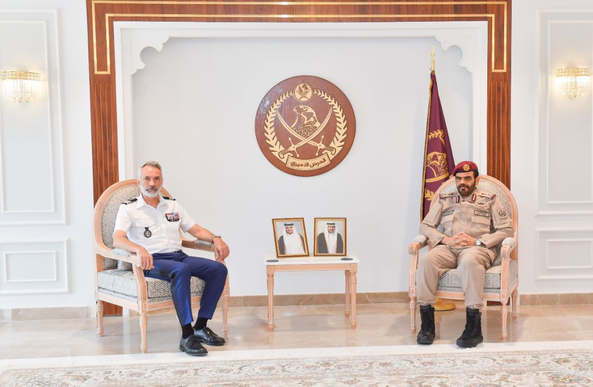 قائد الحرس الأميري يجتمع مع مسؤول أمني فرنسي