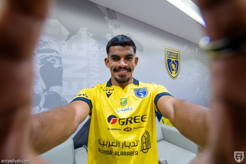 التعاون يتعاقد مع سعد الناصر