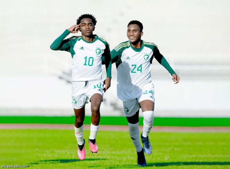 بطولة ميرابرور.. أخضر 16 يكسب الإمارات