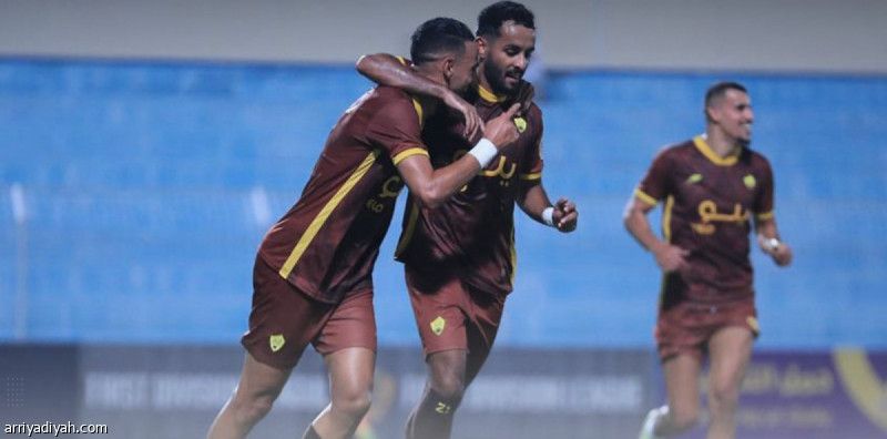 أُحد يعود من الهفوف بنقاط هجر