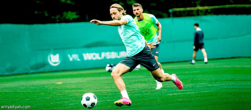 ماير.. ثالث أغلى استقطابات فولفسبورج