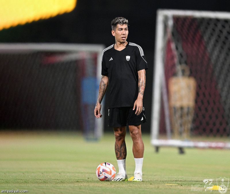 الأشعة أبعدت فيرمينو