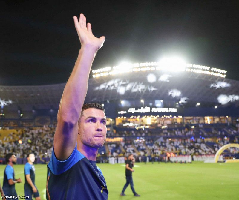 عودة رونالدو ووعود كاسترو تطمئنان جمهور بطل العرب