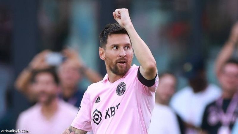 ميسي: تمنيت البقاء مع برشلونة