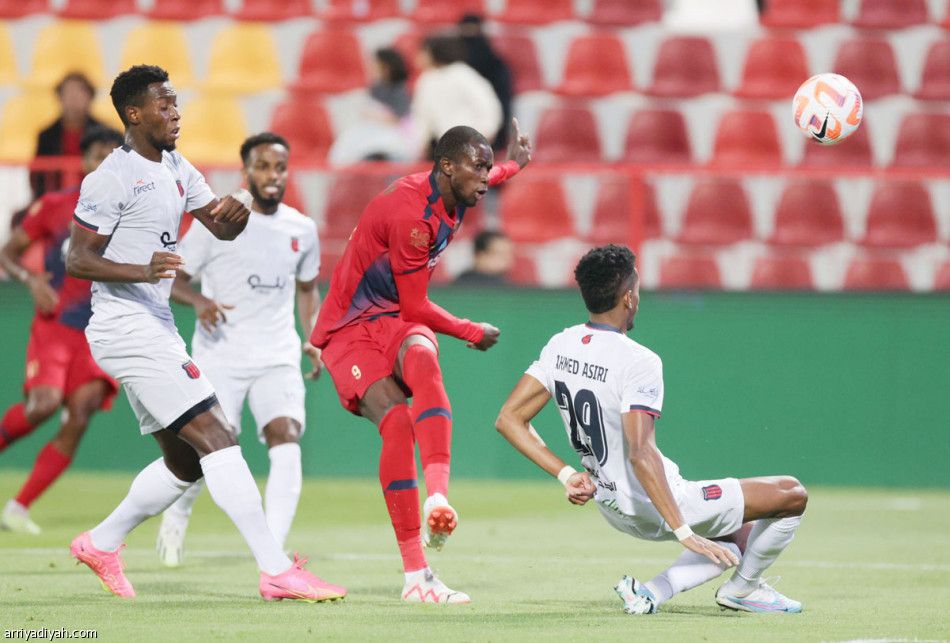 بالثنائية الأولى.. العمار ينقذ ضمك