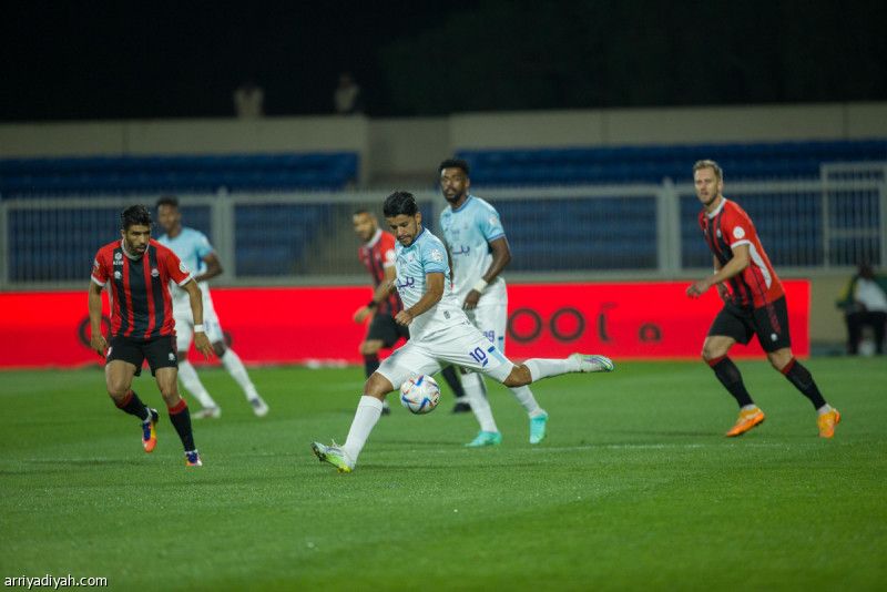 أبها والرائد.. لقاء استعادة التوازن