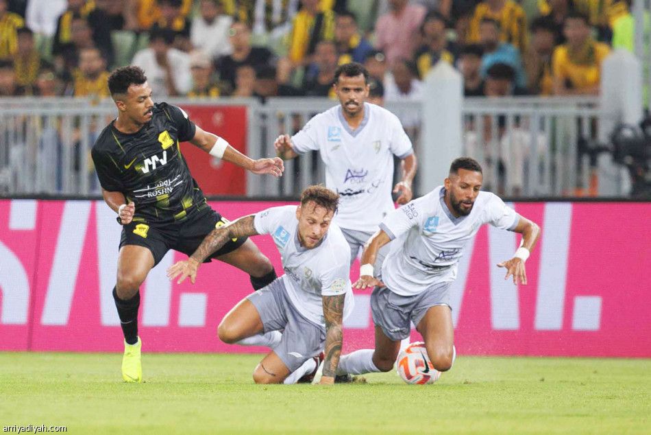 الاتحاد يستعيد ذكريات الديربي