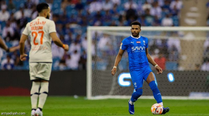 البليهي: لعبنا ضد 10 مدافعين