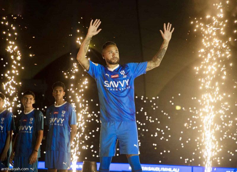 نيمار يضيء.. والأزرق يتعثر