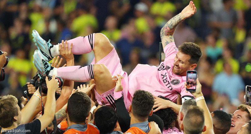 ميسي.. اللقب الـ 44