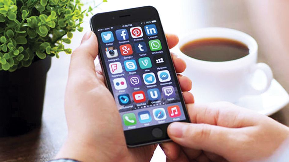 25.9 مليون اشتراك في خدمات الاتصالات بالدولة بنهاية النصف الأول بنمو 5.2%