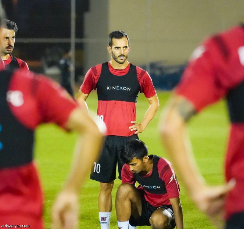 مناورة توضح موقف خوانمي